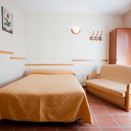 Apartamentos Rurales "La Fuentecilla" Banos De Montemayor Exterior foto